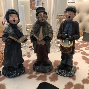 Winsor Collection Carolers